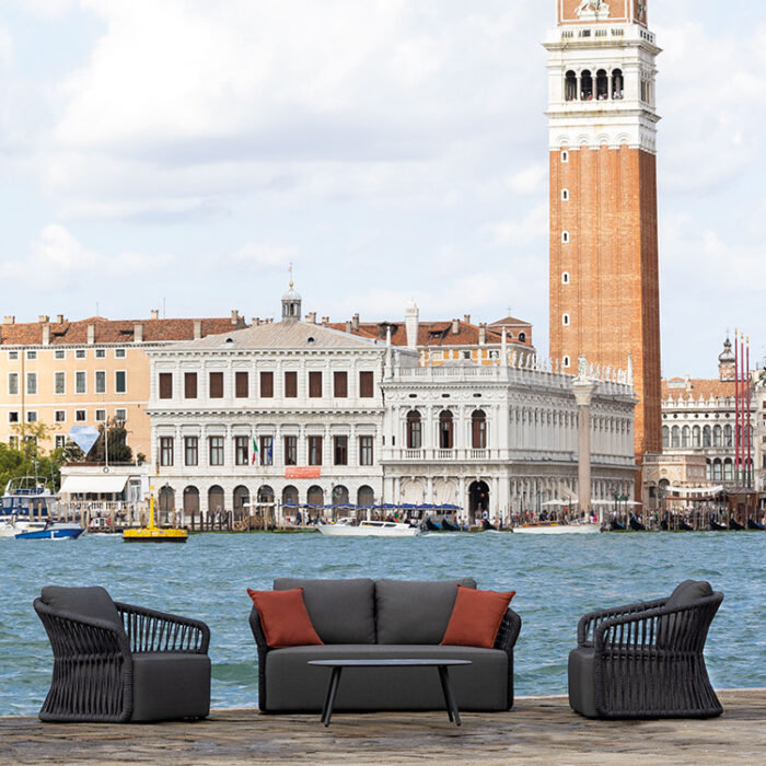 Lounge Policoro